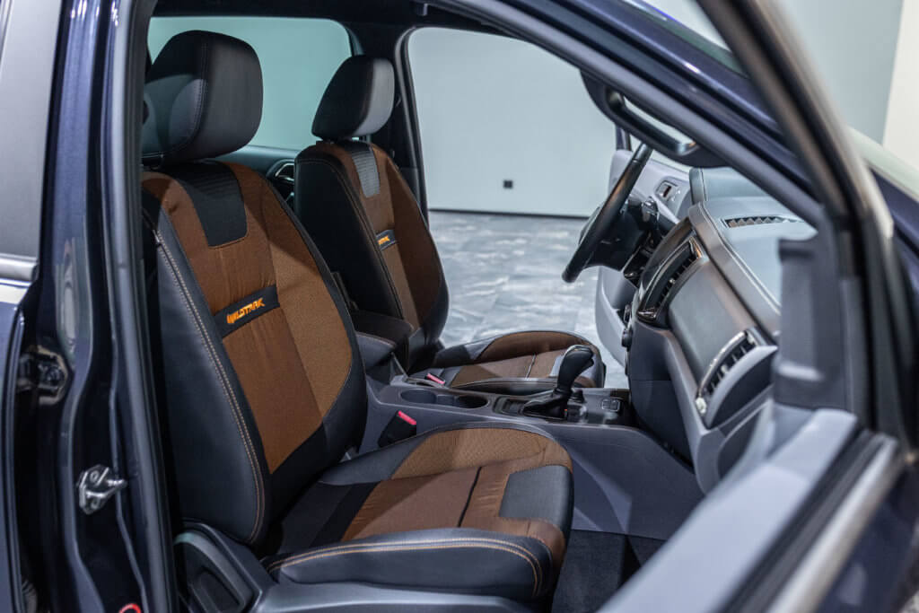 Ford Ranger Gris Interieur 20