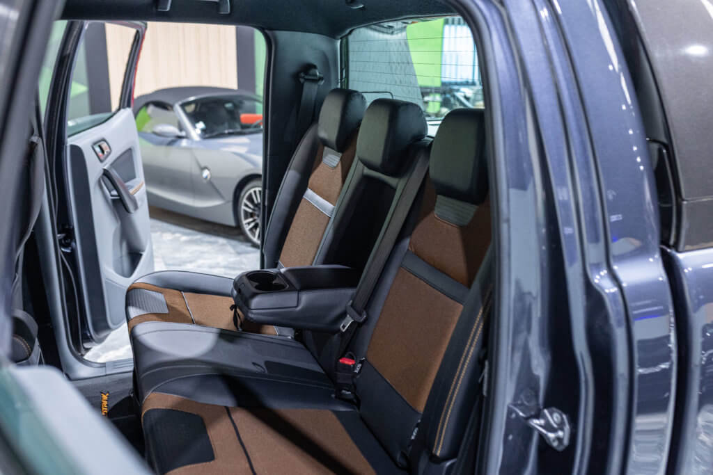 Ford Ranger Gris Interieur 31
