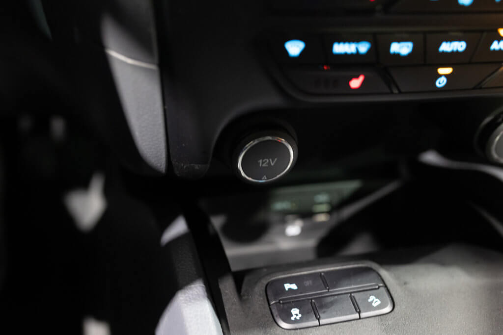 Ford Ranger Gris Interieur 42
