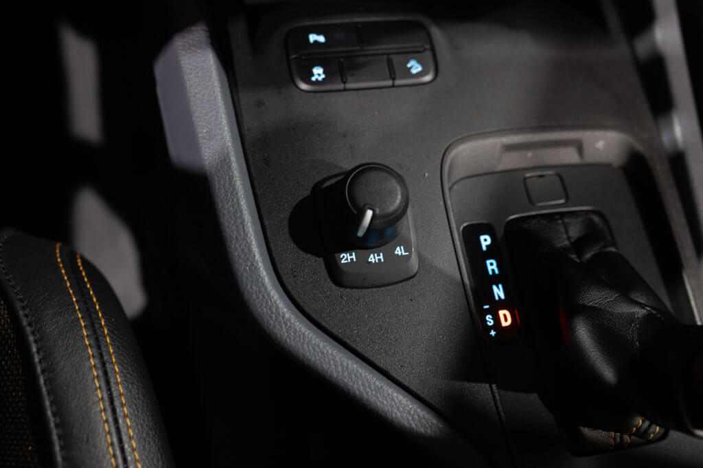 Ford Ranger Gris Interieur 45