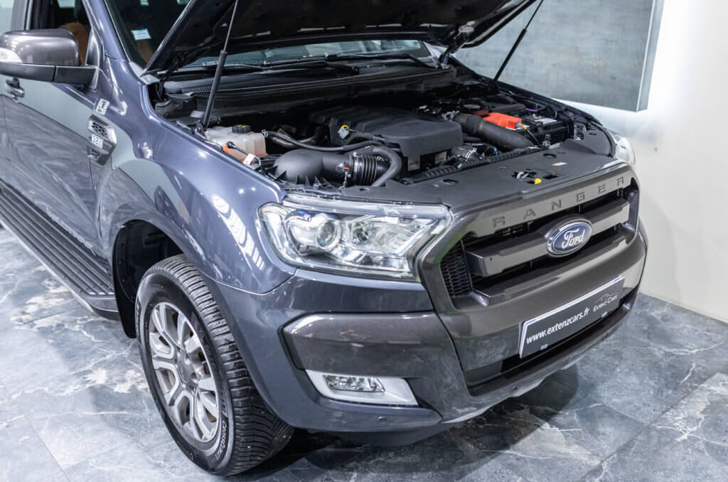 Ford Ranger Gris moteur
