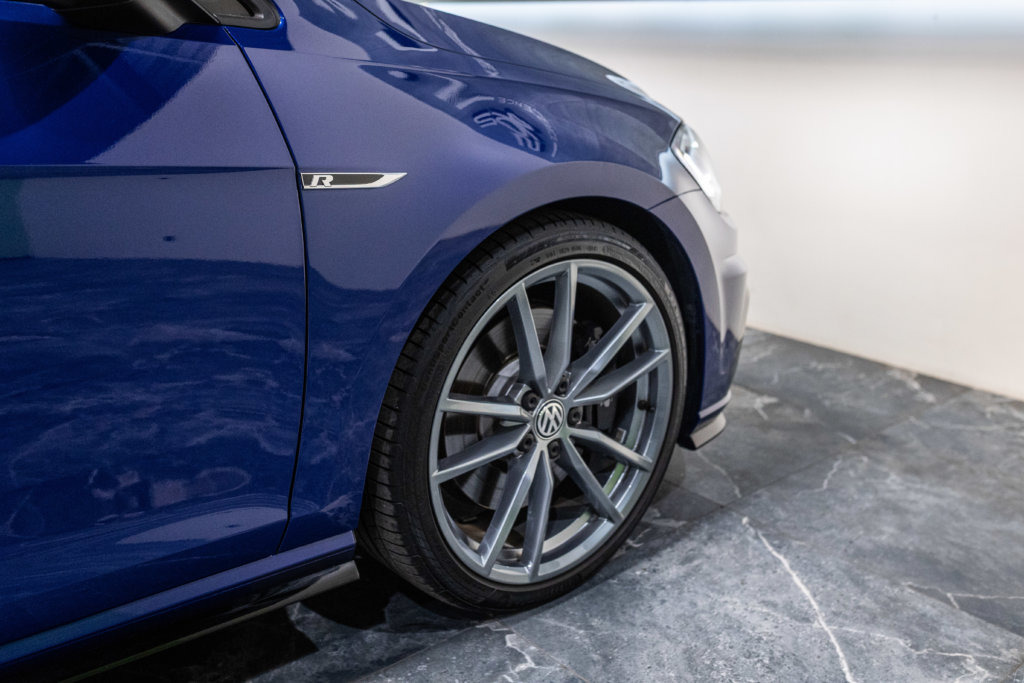 Golf 7 R Bleu Interieur 11