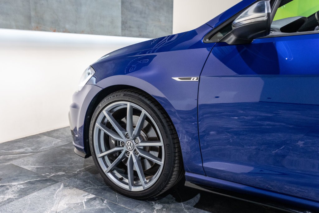 Golf 7 R Bleu Interieur 12