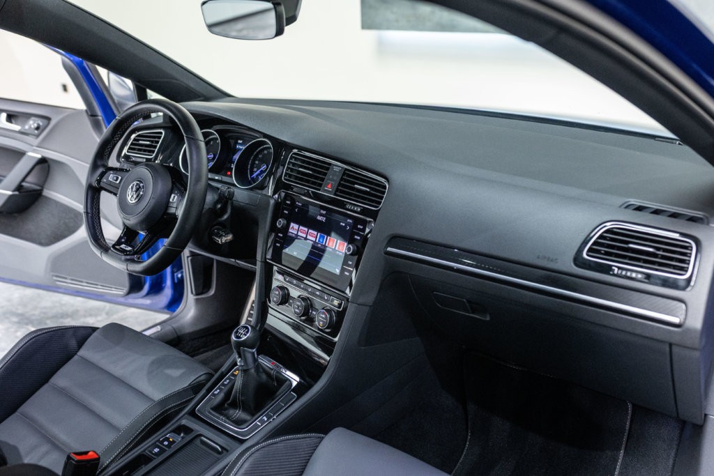 Golf 7 R Bleu Interieur 18