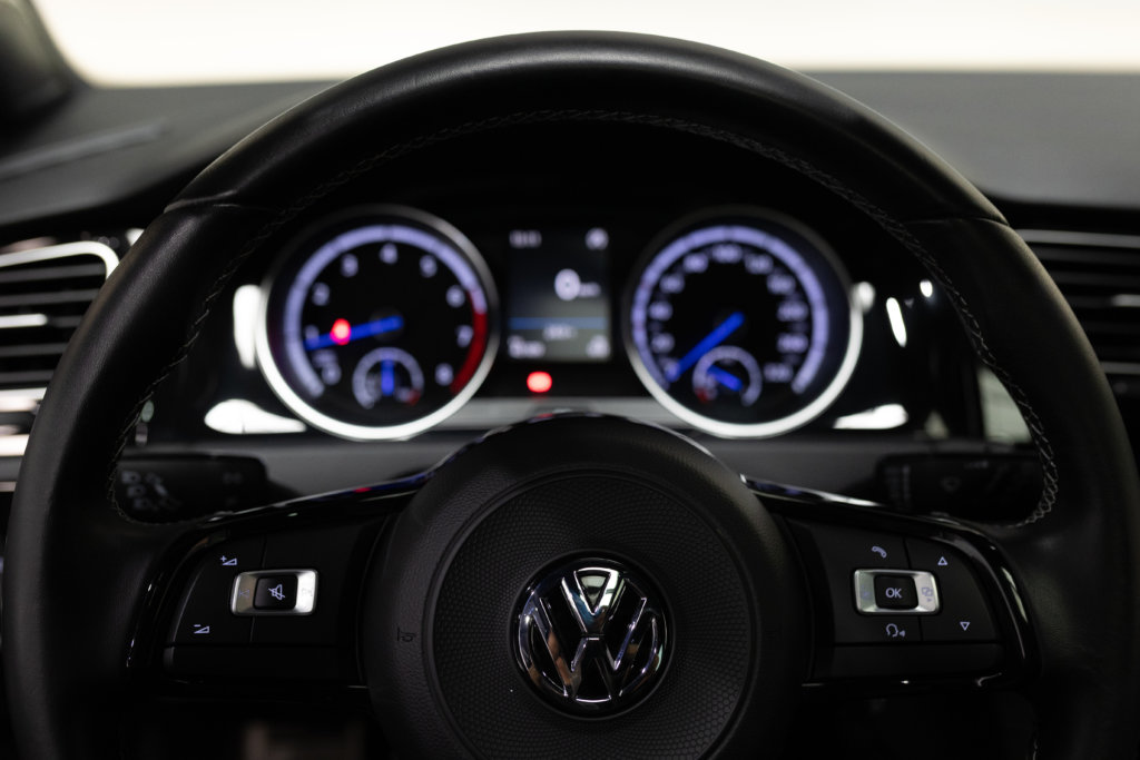 Golf 7 R Bleu Interieur 42