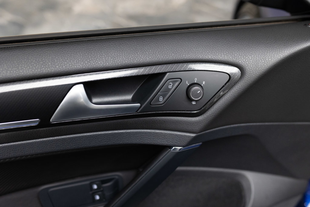Golf 7 R Bleu Interieur 5