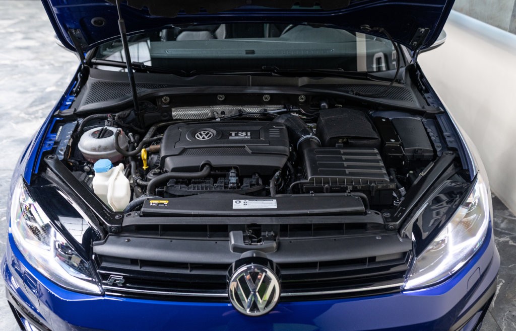 Golf 7 R Bleu Moteur 2