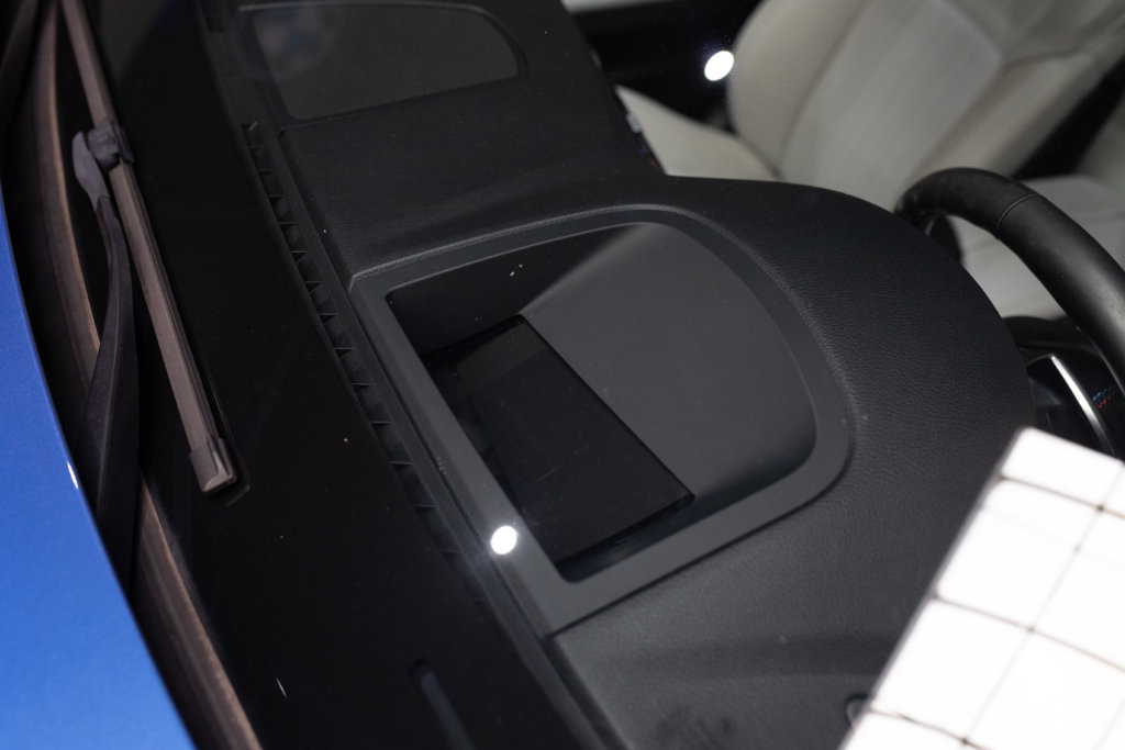 M5 Bleu Japon Interieur 44