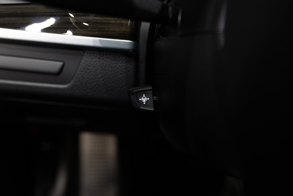 M5 Bleu Japon Interieur 70