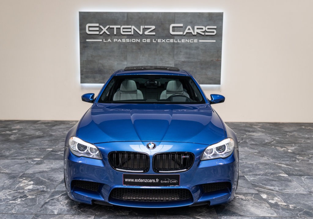 M5 Bleu Japon face