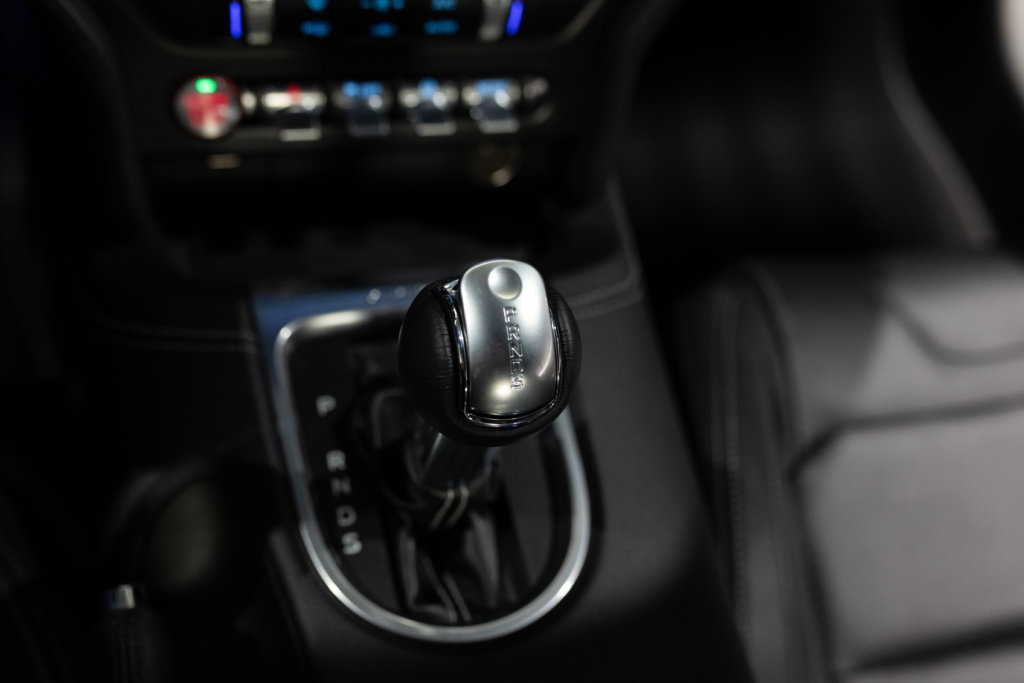 Mustang 2019 Grise Interieur 35
