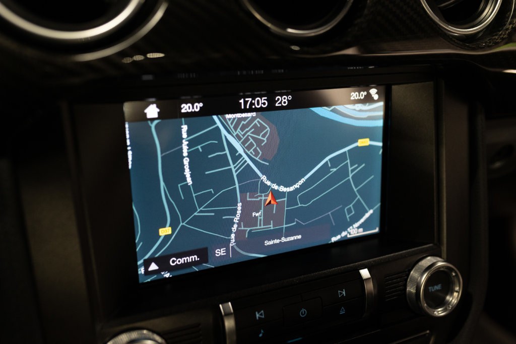 Mustang Orange 2019 Interieur 29