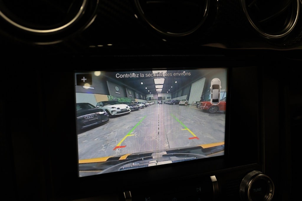 Mustang Orange 2019 Interieur 36