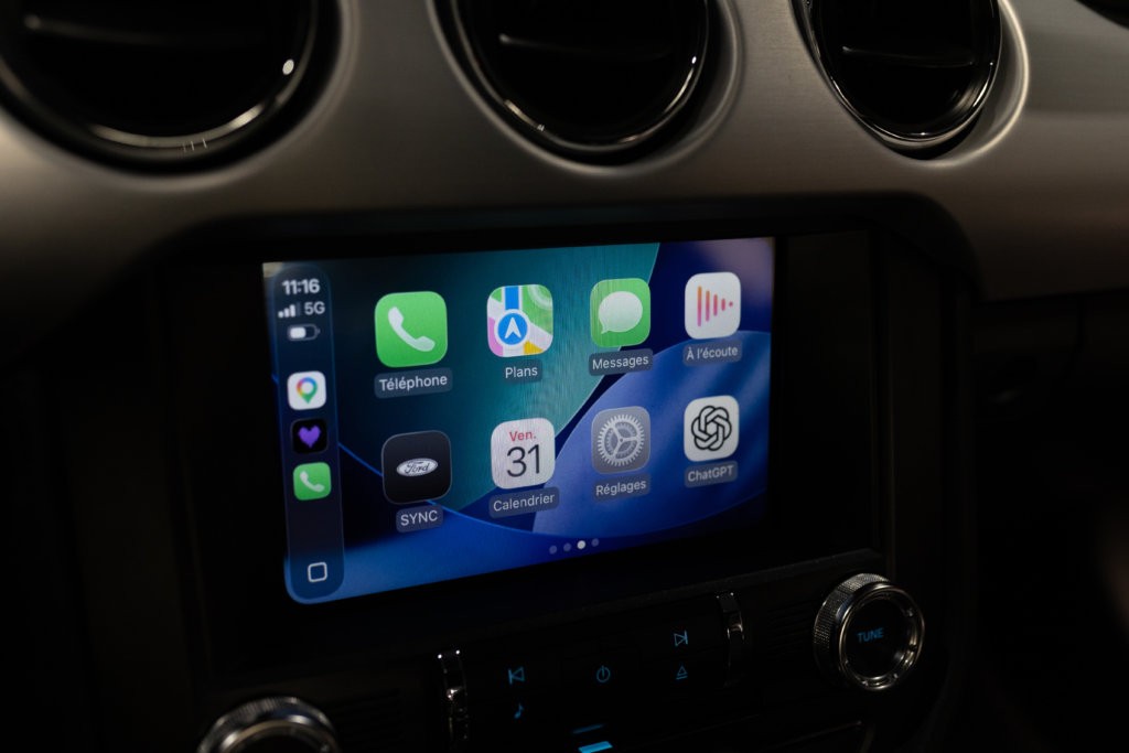 Mustang Rouge Black Shadow Interieur 27