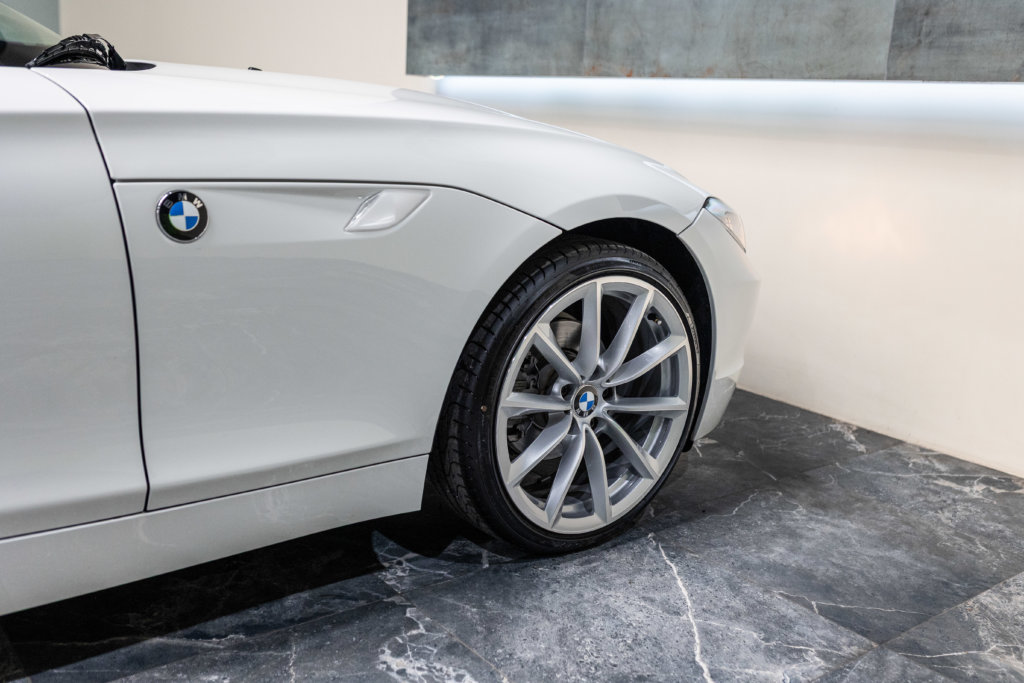Z4 Blanche 23i Interieur 10