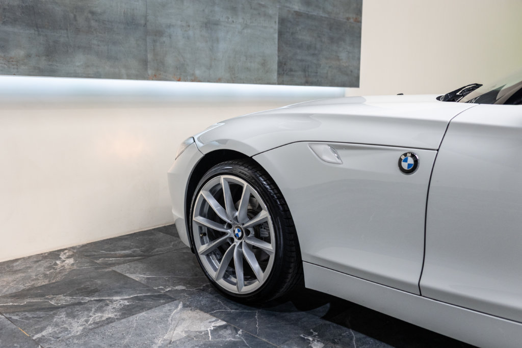 Z4 Blanche 23i Interieur 11