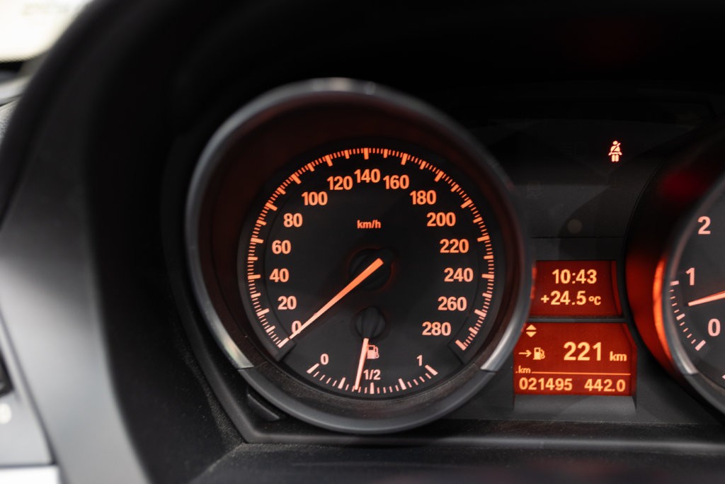 Z4 Blanche 23i Interieur 22