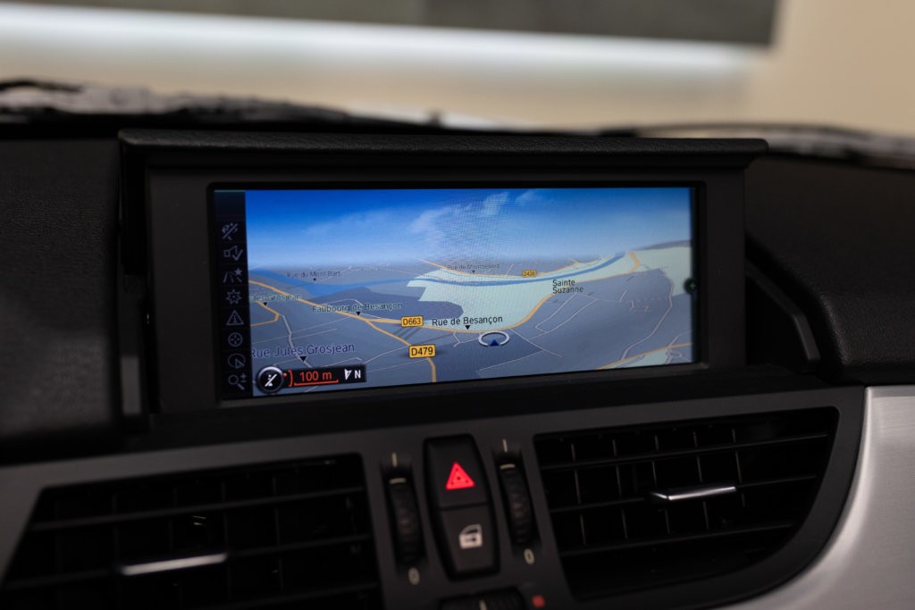 Z4 Blanche 23i Interieur 24