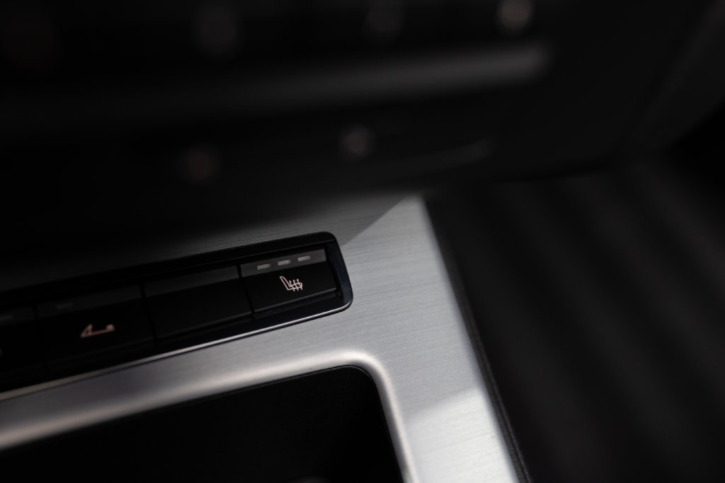 Z4 Blanche 23i Interieur 31