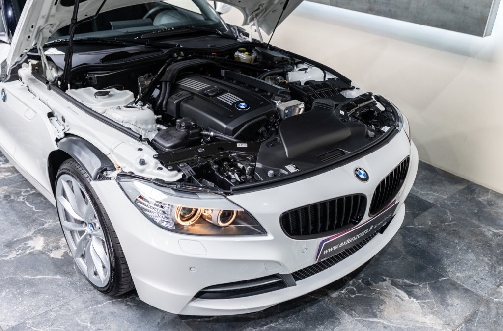 Z4 Blanche 23i Moteur