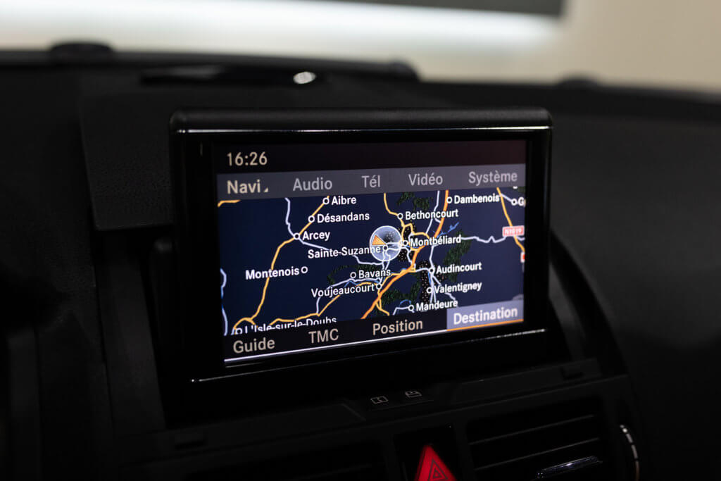 C63 Grise Japon 2 Interieur 38