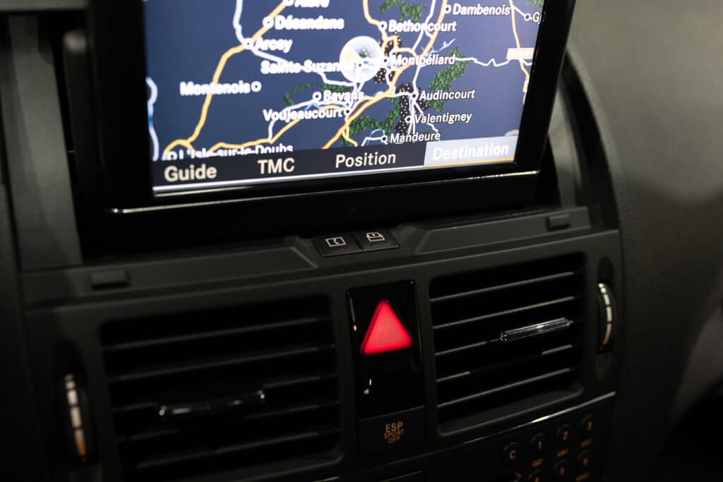 C63 Grise Japon 2 Interieur 39