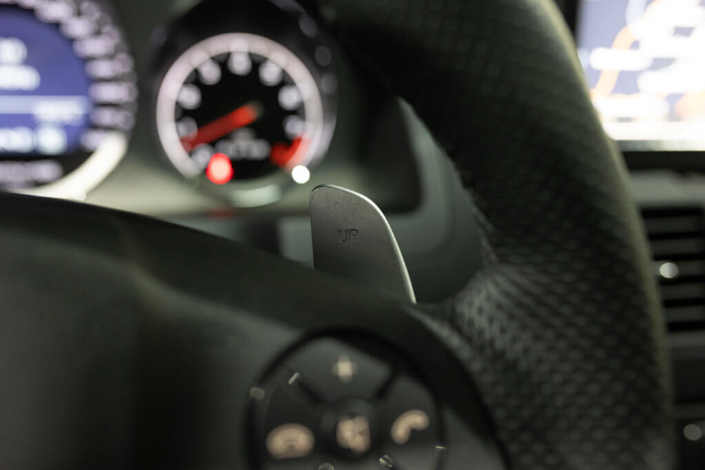 C63 Grise Japon 2 Interieur 49