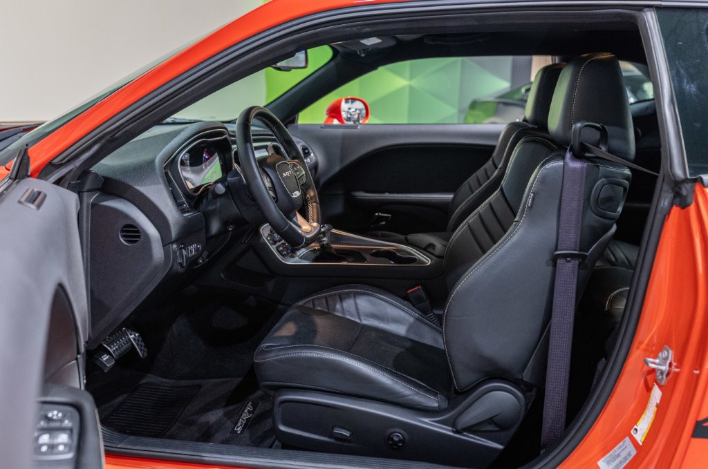 Dodge Challenger HellCat Interieur