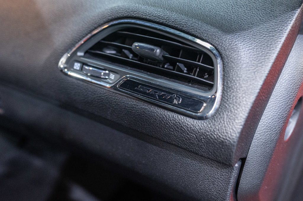 Dodge Challenger HellCat Interieur 11
