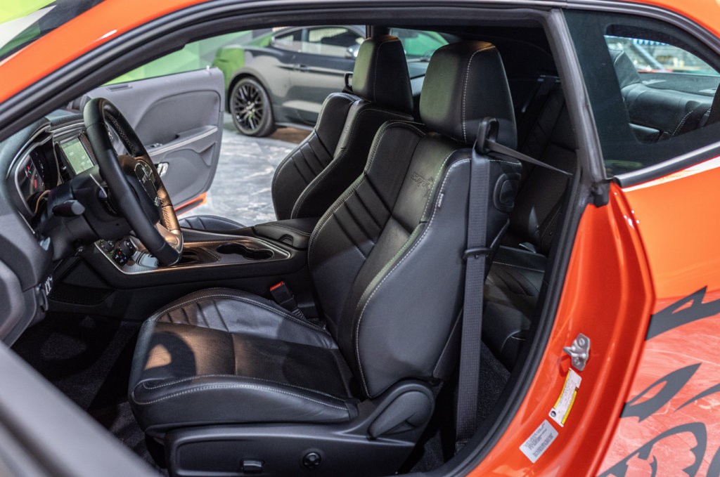 Dodge Challenger HellCat Interieur 16