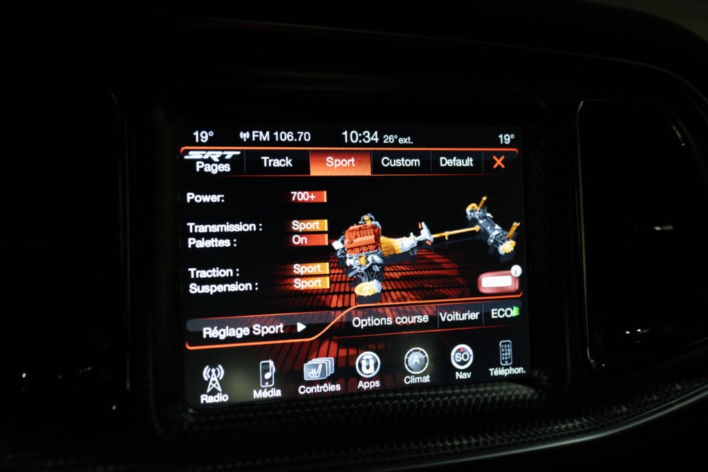 Dodge Challenger HellCat Interieur 27