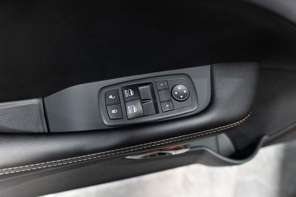 Dodge Challenger HellCat Interieur 3