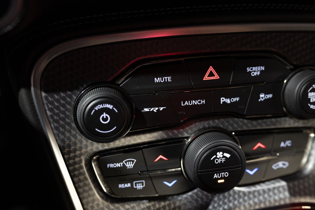 Dodge Challenger HellCat Interieur 35