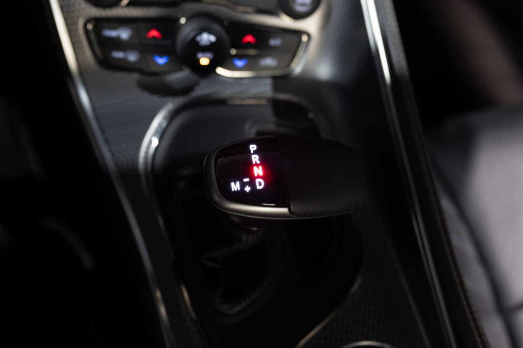 Dodge Challenger HellCat Interieur 36