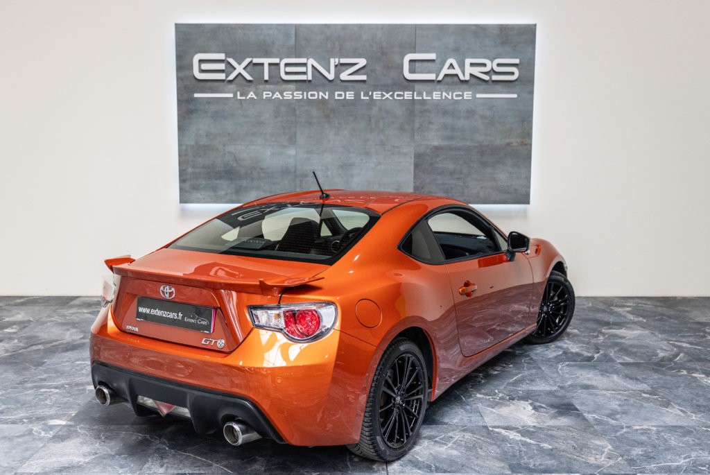 GT86 Orange 3-4 ar d