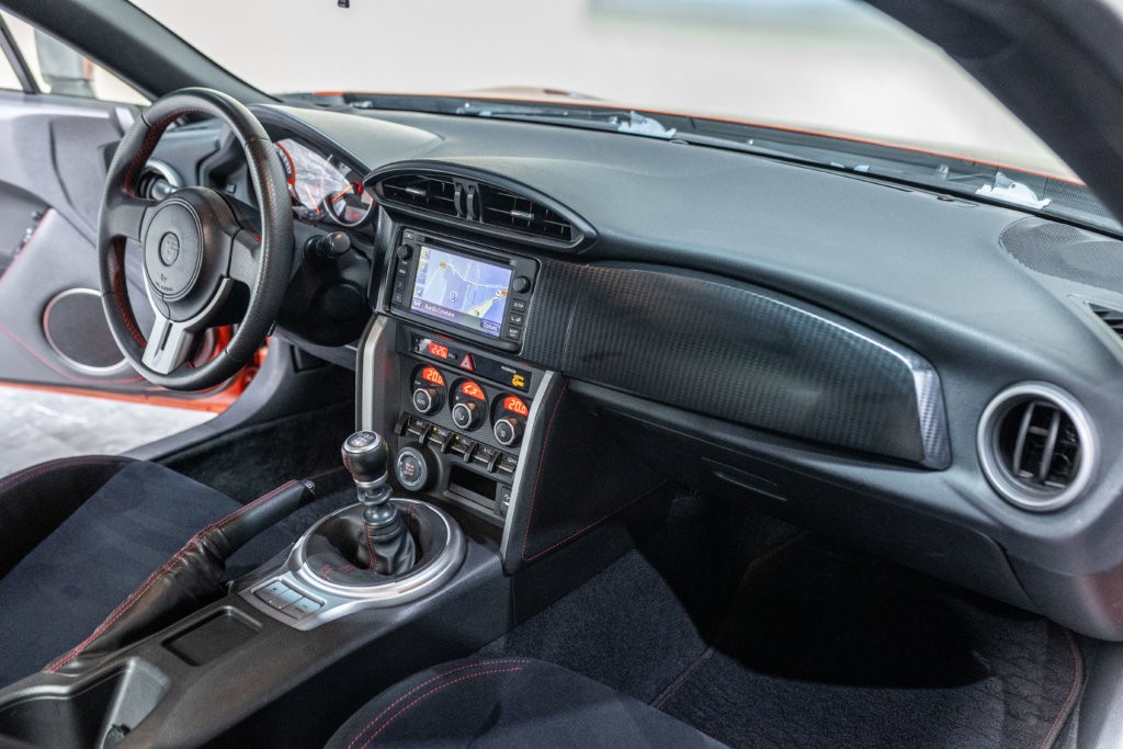 GT86 Orange Interieur 19