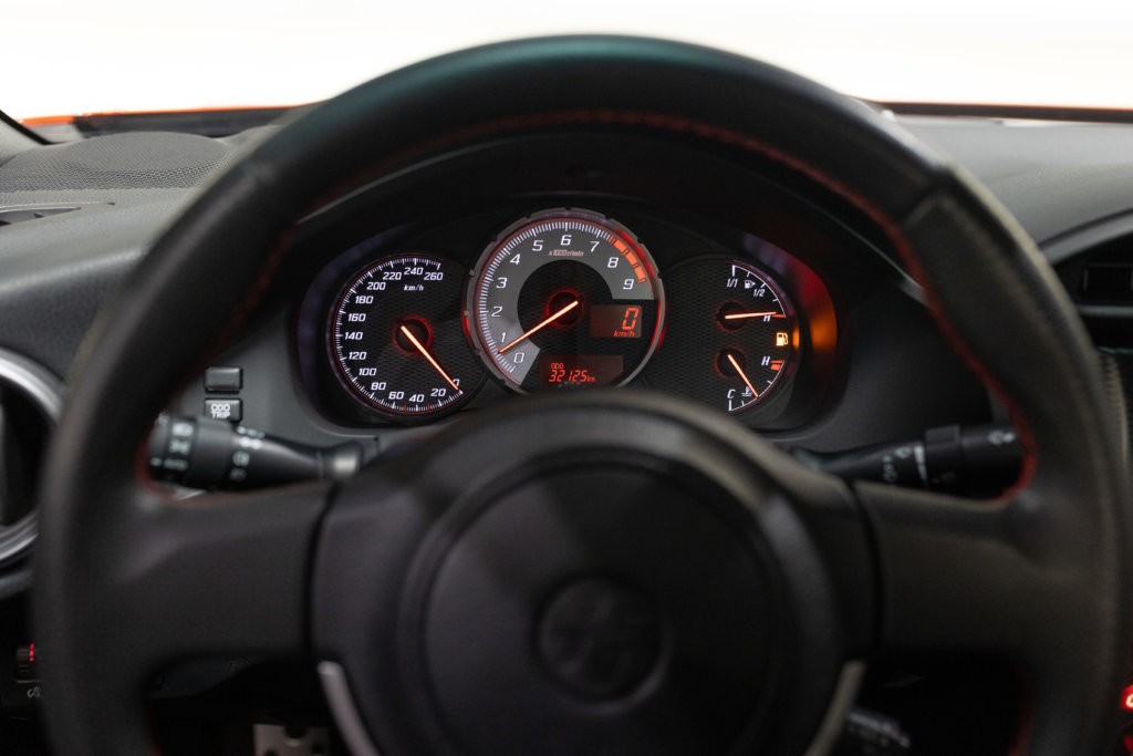 GT86 Orange Interieur 36