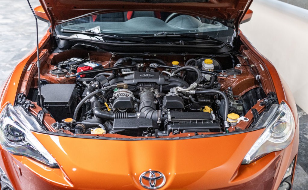 GT86 Orange Moteur 2