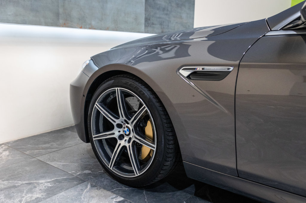 M6 Cabriolet Competition Interieur 13
