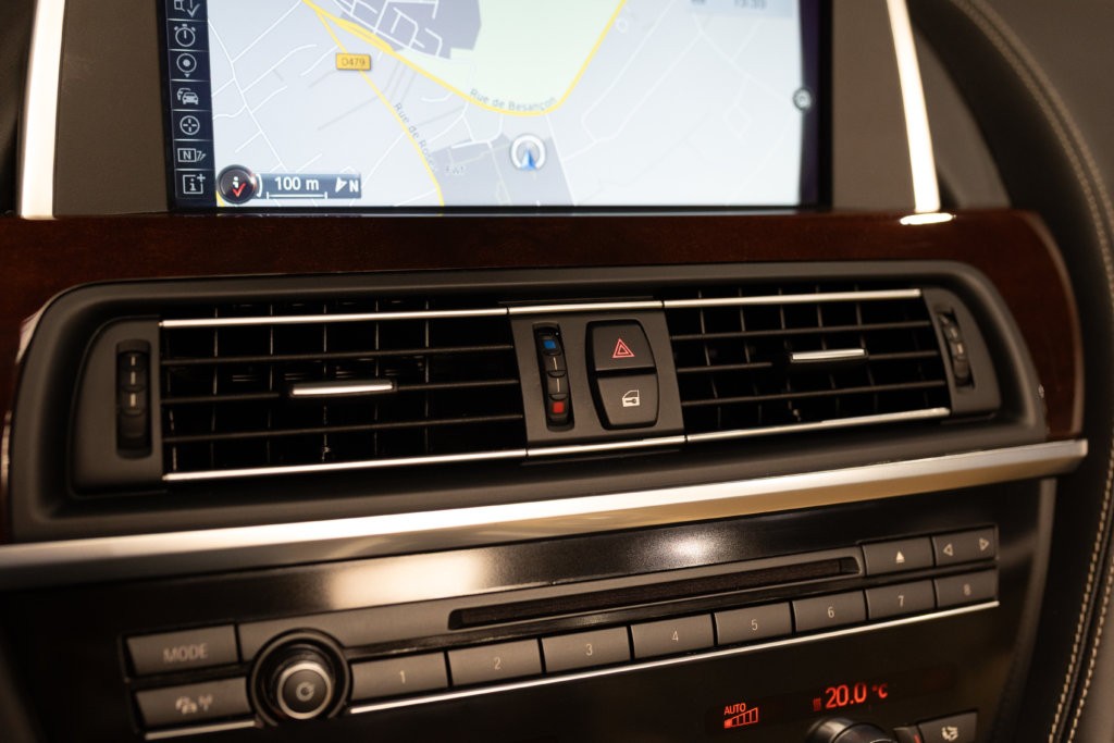 M6 Cabriolet Competition Interieur 31