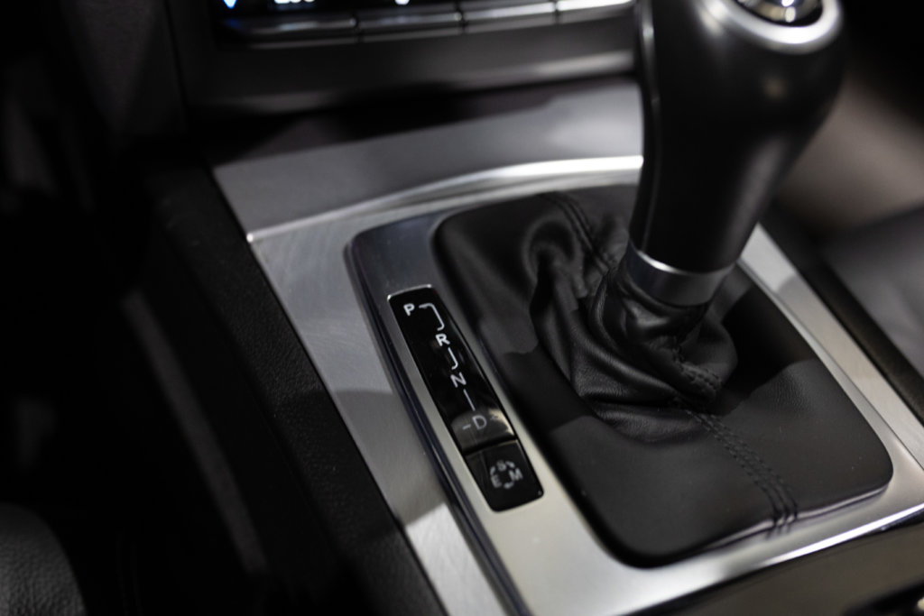 Mercedes E350 Grise Interieur 29