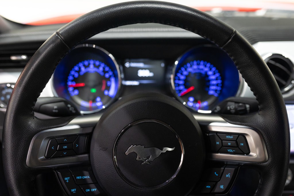 Mustang Rougre Cab Sync 2 Meca Interieur 39