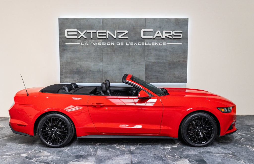Mustang Rougre Cab Sync 2 Meca lateral decapot
