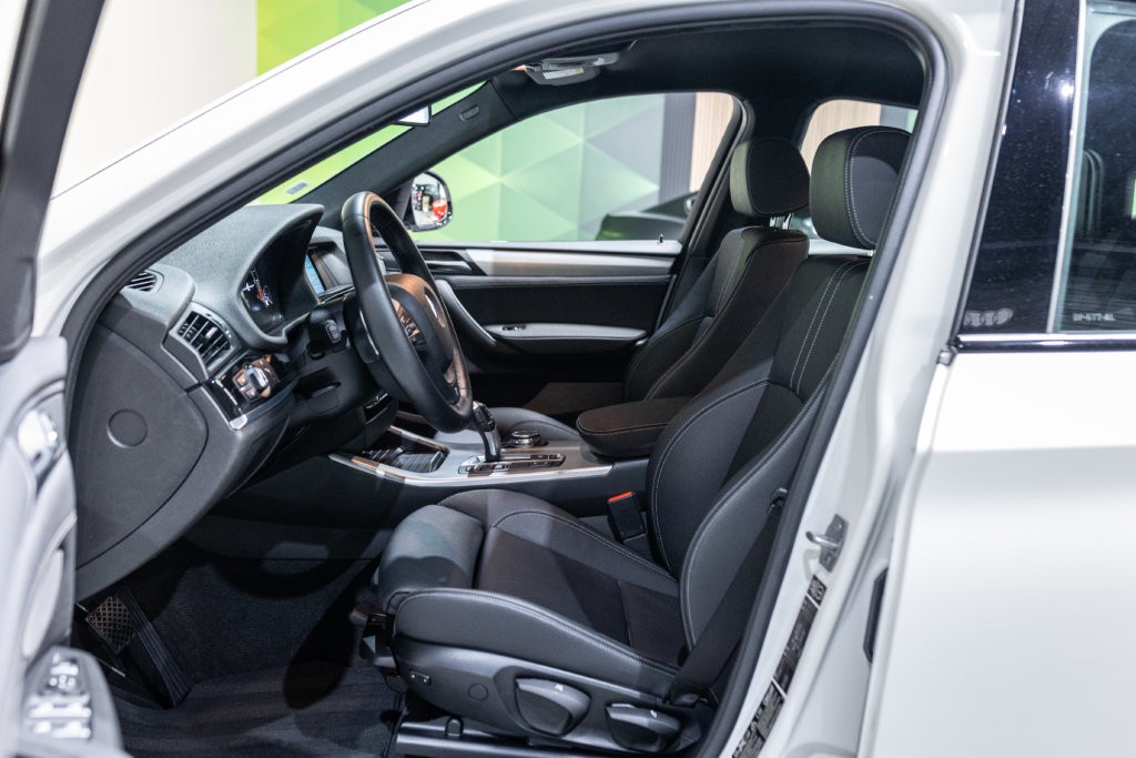 X4d Blanc Interieur