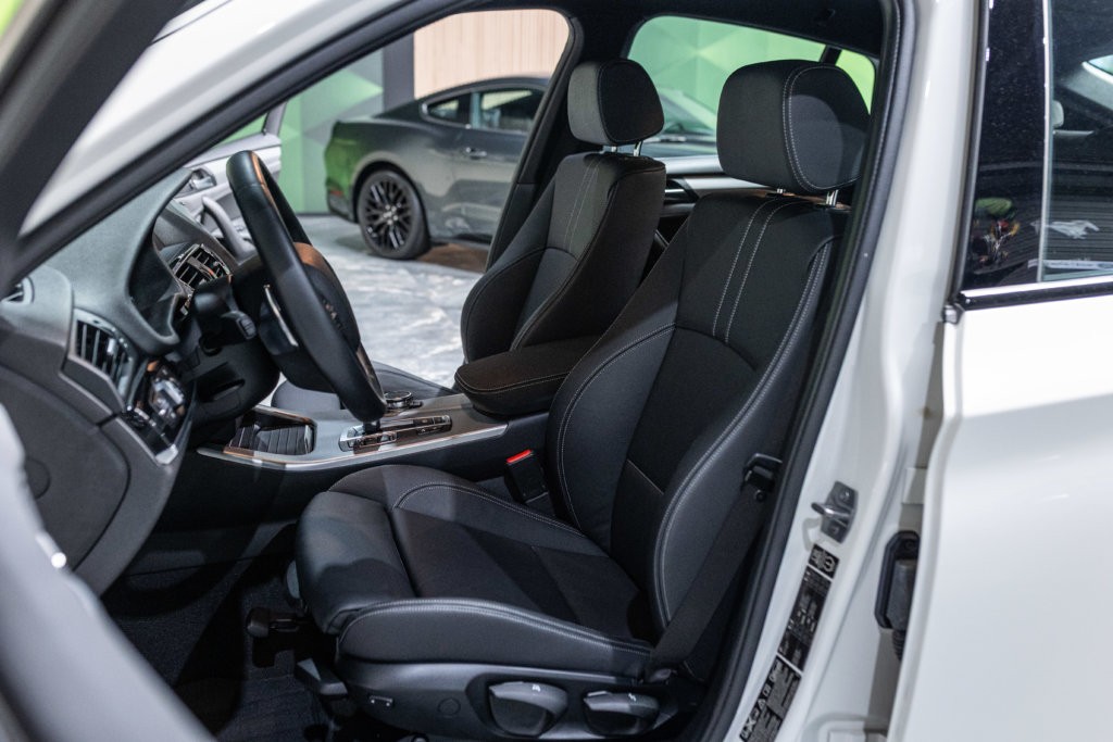 X4d Blanc Interieur 15