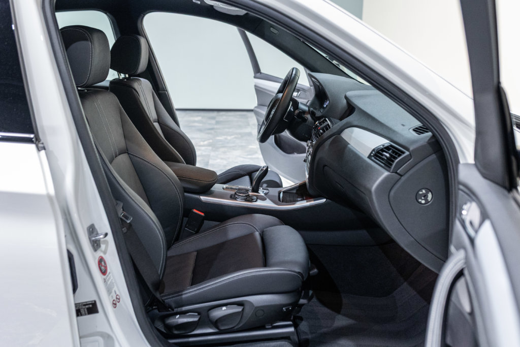 X4d Blanc Interieur 17