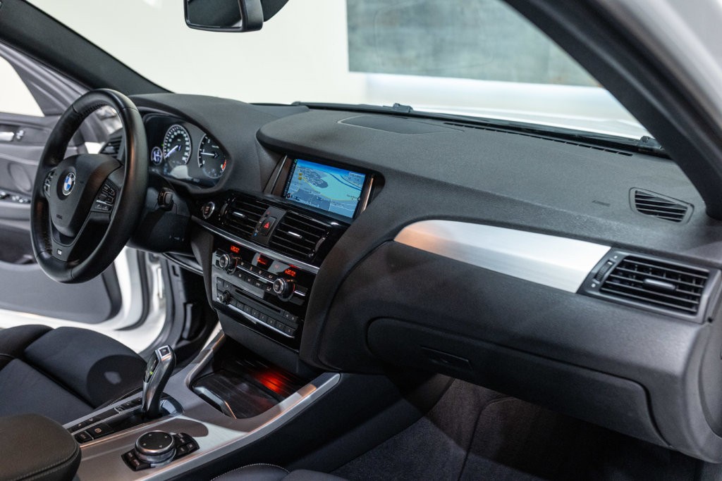 X4d Blanc Interieur 19