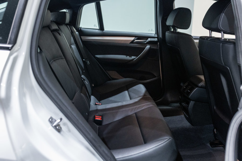 X4d Blanc Interieur 23