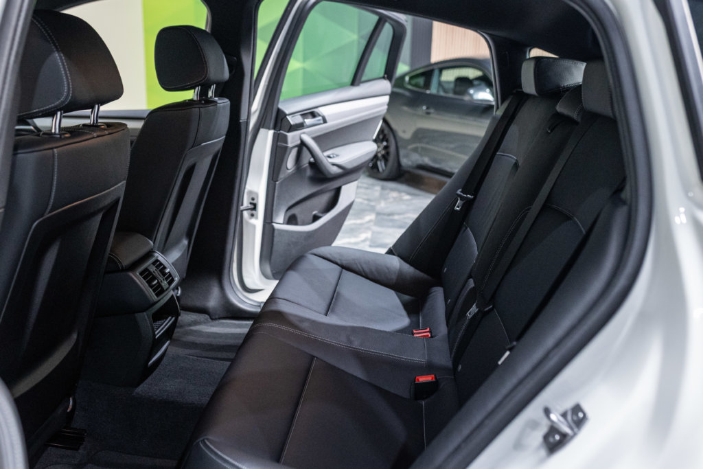 X4d Blanc Interieur 25