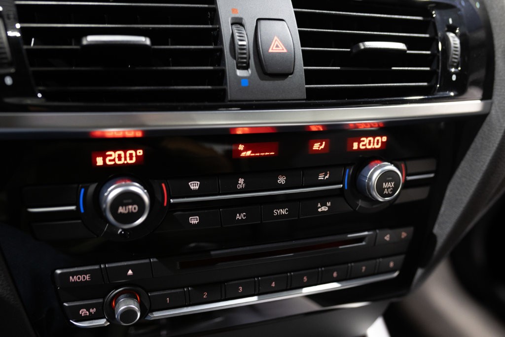 X4d Blanc Interieur 36